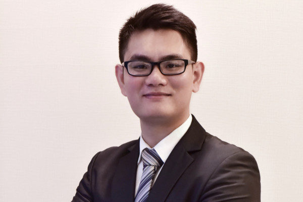 Bruce Zhou, AXILSPOT