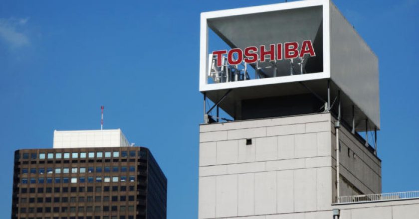 Toshiba, Asus