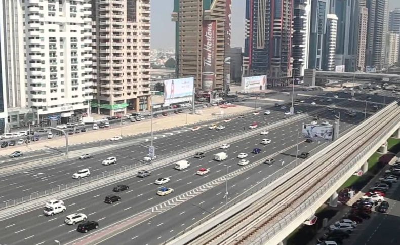 Dubai’s RTA has launched a new service for requesting permits for elongated and used vehicles