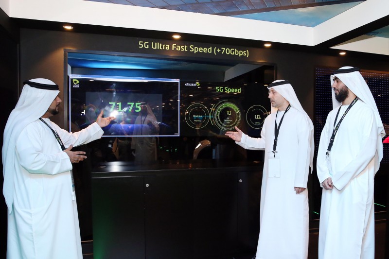 Etisalat Engineering team with live trial of 5G