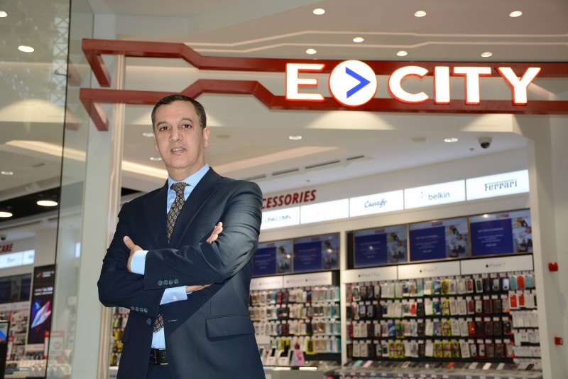 Jaouad Dakir, E-City