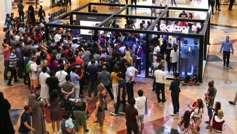 Consumers swarm Samsung's Galaxy Studio in Mall of the Emirates