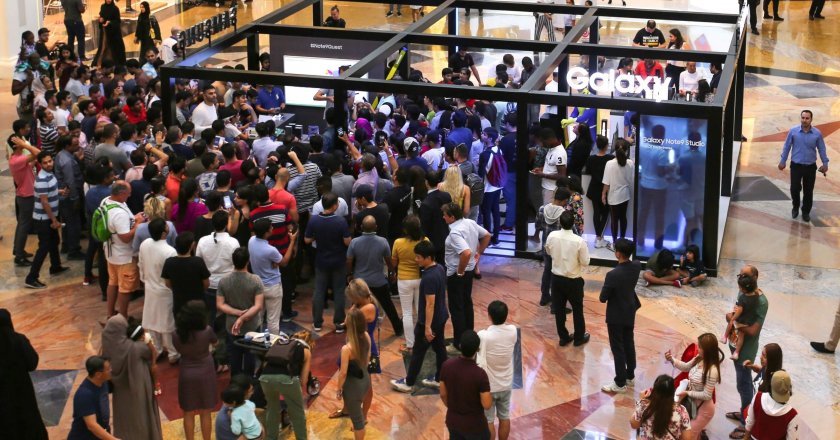 Consumers swarm Samsung's Galaxy Studio in Mall of the Emirates