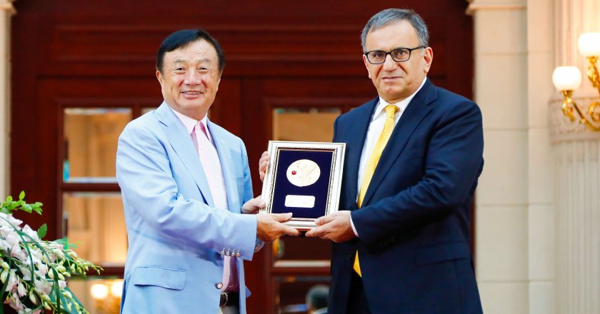 Huawei founder Ren Zhengfei with Dr. Erdal Arikan, the inventor of 5G polar codes