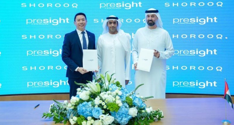 Mansoor Al Mansoori, Vice Chairman of Presight flanked by Thomas Pramotedham, Chief Executive Officer of Presight and Mahmoud Adi, Founding Partner of Shorooq.