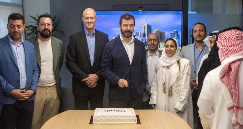 Alexandru Mihailciuc, Mark Gibbs, Daniel Dines and Sara Al-Alsheikh.