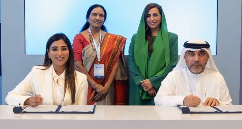 Alisha Moopen, Managing Director and Group CEO of Aster DM Healthcare and Hussain Al Mahmoudi, CEO of the Sharjah Research, Technology and Innovation Park (SPARK). The signing was witnessed by Her Highness Sheikha Bodour Al Qasimi, President and Chairperson of SPARK, alongside Dr. Malathi Arshanapalai, Chief Medical and Quality Officer, Aster DM Healthcare.